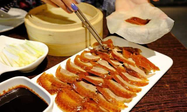 中国最考验“刀工”硬菜，果然惊艳，外国大